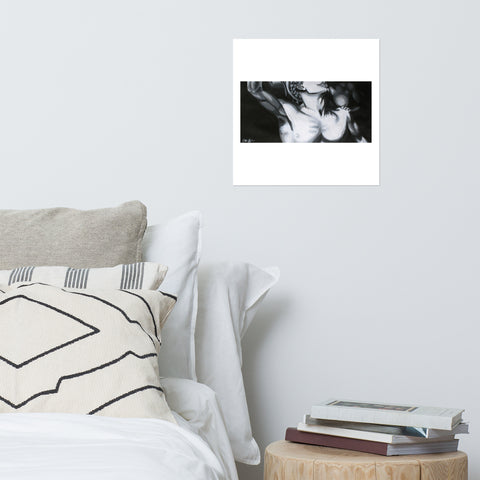 Basic Print-Statuesque Series- Grayscale Support